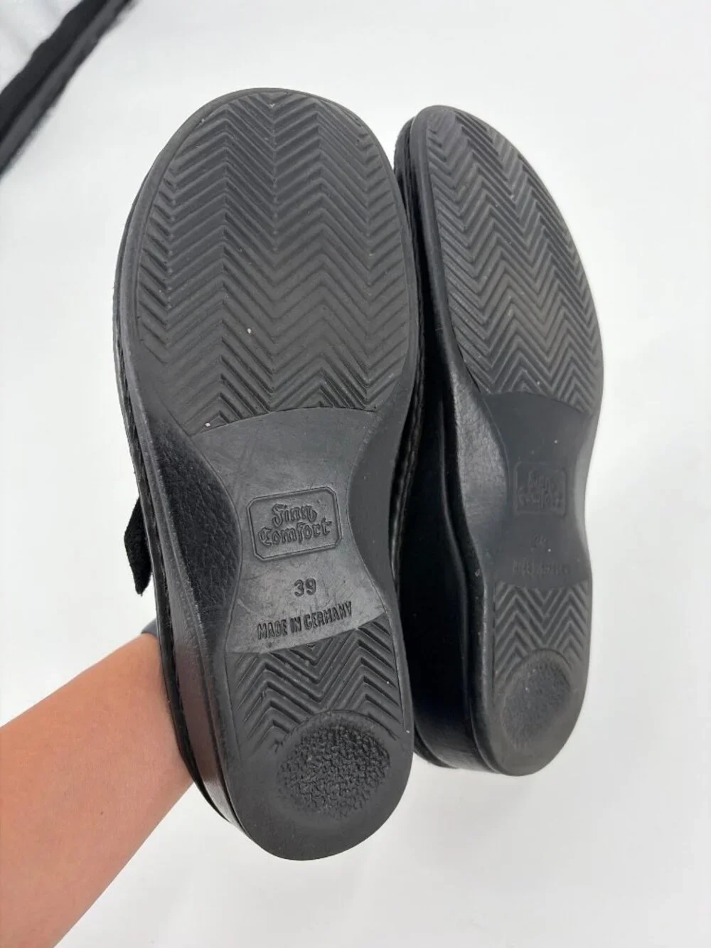Finn Comfort Womens EU 39 Leather Clogs Black Slip-On Orthopedic Comfort Shoe